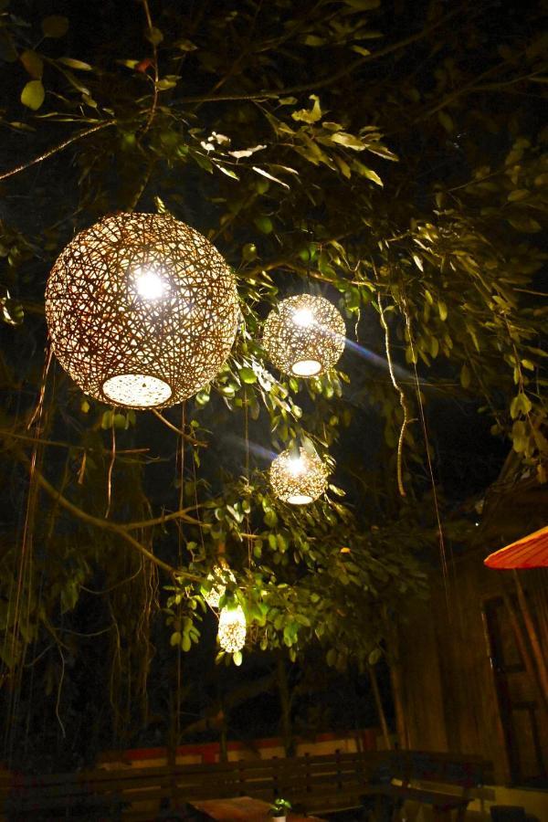 Ban Rai Jai Chaem - Spa Cafe & Homestay Exterior photo